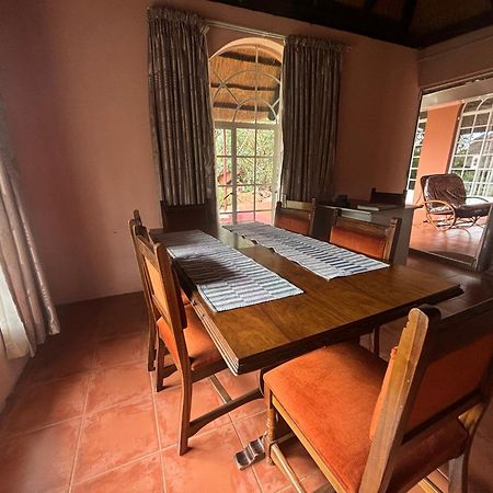 Lynns Guest House Bulawayo Eksteriør bilde